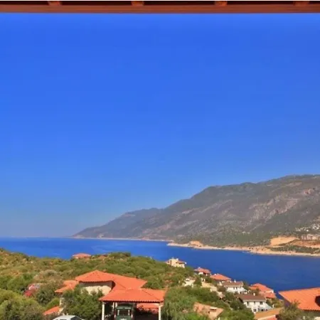 5 Ξενοδοχείο 4*